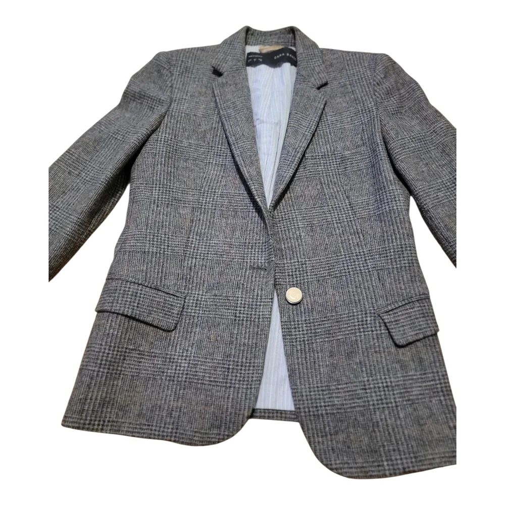 Zara Women's Gray Checkered Blazer - Picture 2 of 6
